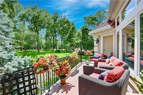 $2,850,000 | 16811 Grace Drive, Loch Lloyd, MO 64012