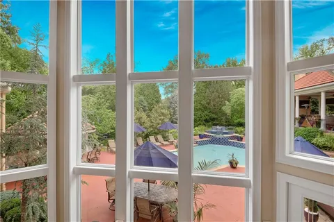 $2,850,000 | 16811 Grace Drive, Loch Lloyd, MO 64012