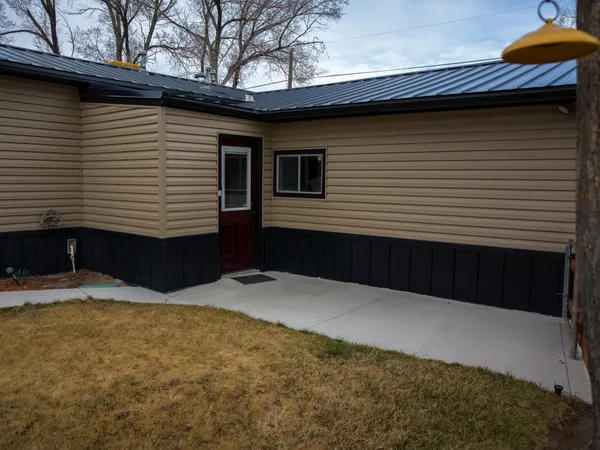 $209,000 | 585 Highland Avenue, Green River, WY 82935