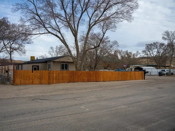 $209,000 | 585 Highland Avenue, Green River, WY 82935