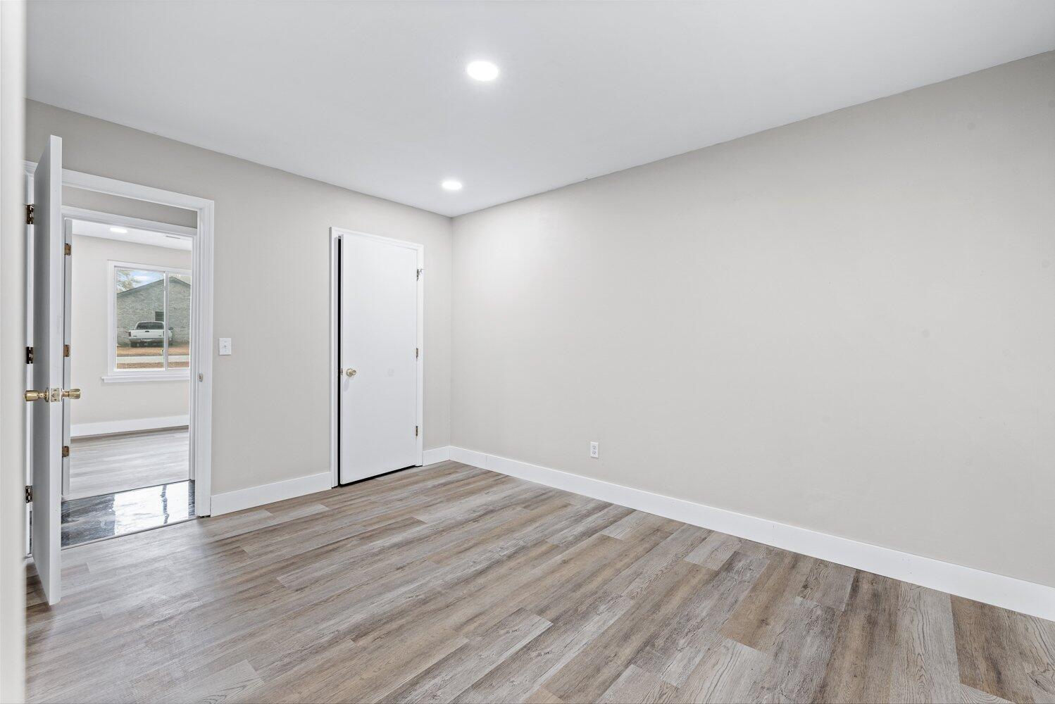 61 Oak Grove Road Goose Creek, SC 29445 - Photo 11 of 16 61 Oak Grove-16