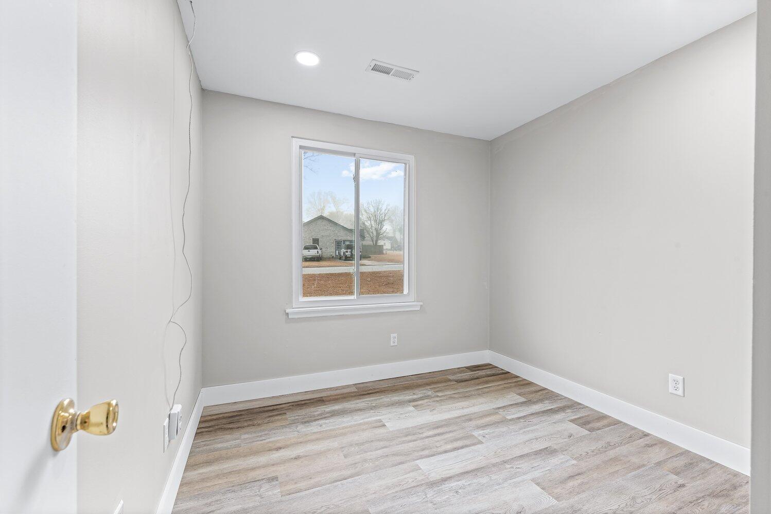 61 Oak Grove Road Goose Creek, SC 29445 - Photo 10 of 16 61 Oak Grove-13