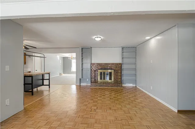 $310,000 | 3925 South Bedford Avenue, Independence, MO 64055