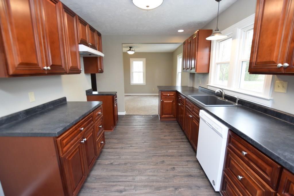 2404-150 Valley Grove Road Anderson, IN 46017 - Photo 8 of 26
