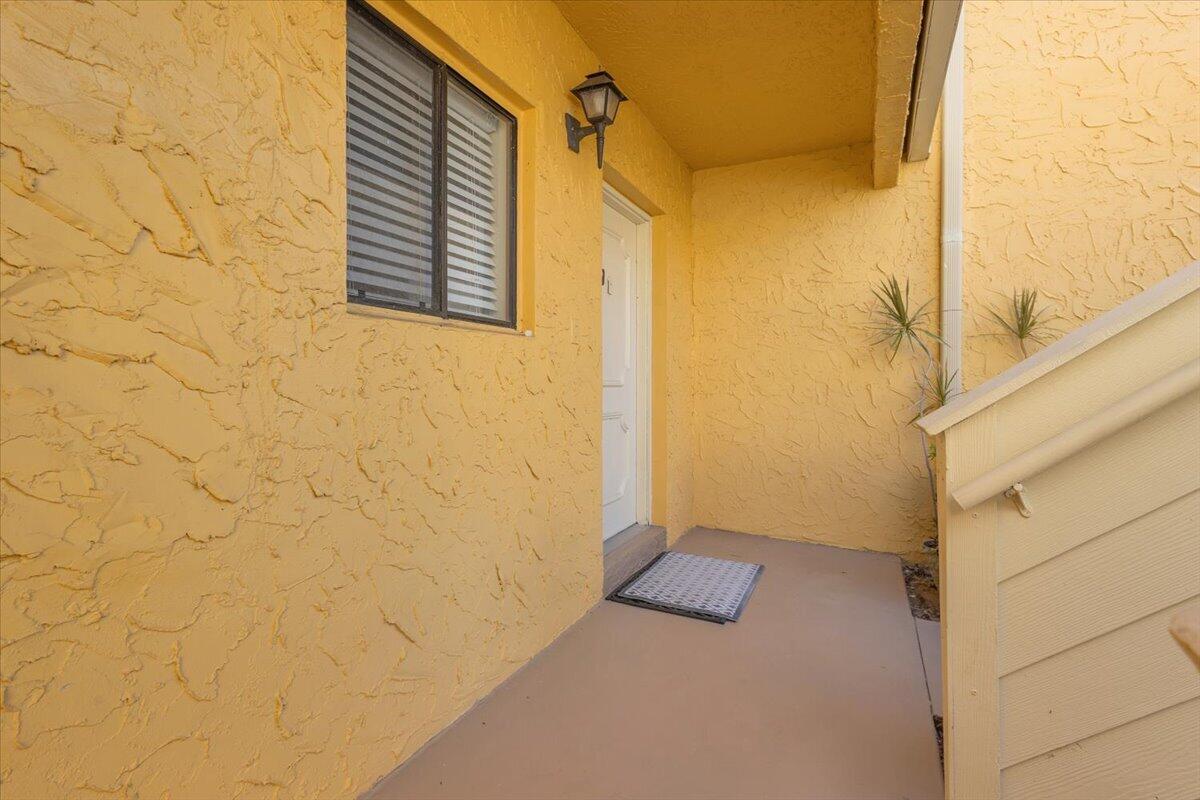 5373 Southeast Miles Grant Road, Unit 102 Stuart, FL 34997 - Photo 80 of 87 50-GG3A8032
