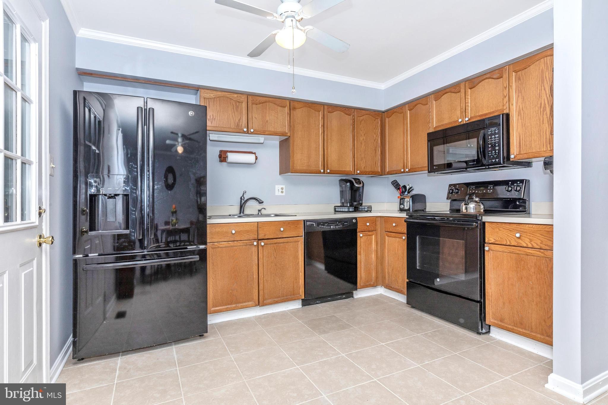 25752 Woodfield Road Damascus, MD 20872 - Photo 10 of 43 all appliances replaced within the last 5 years