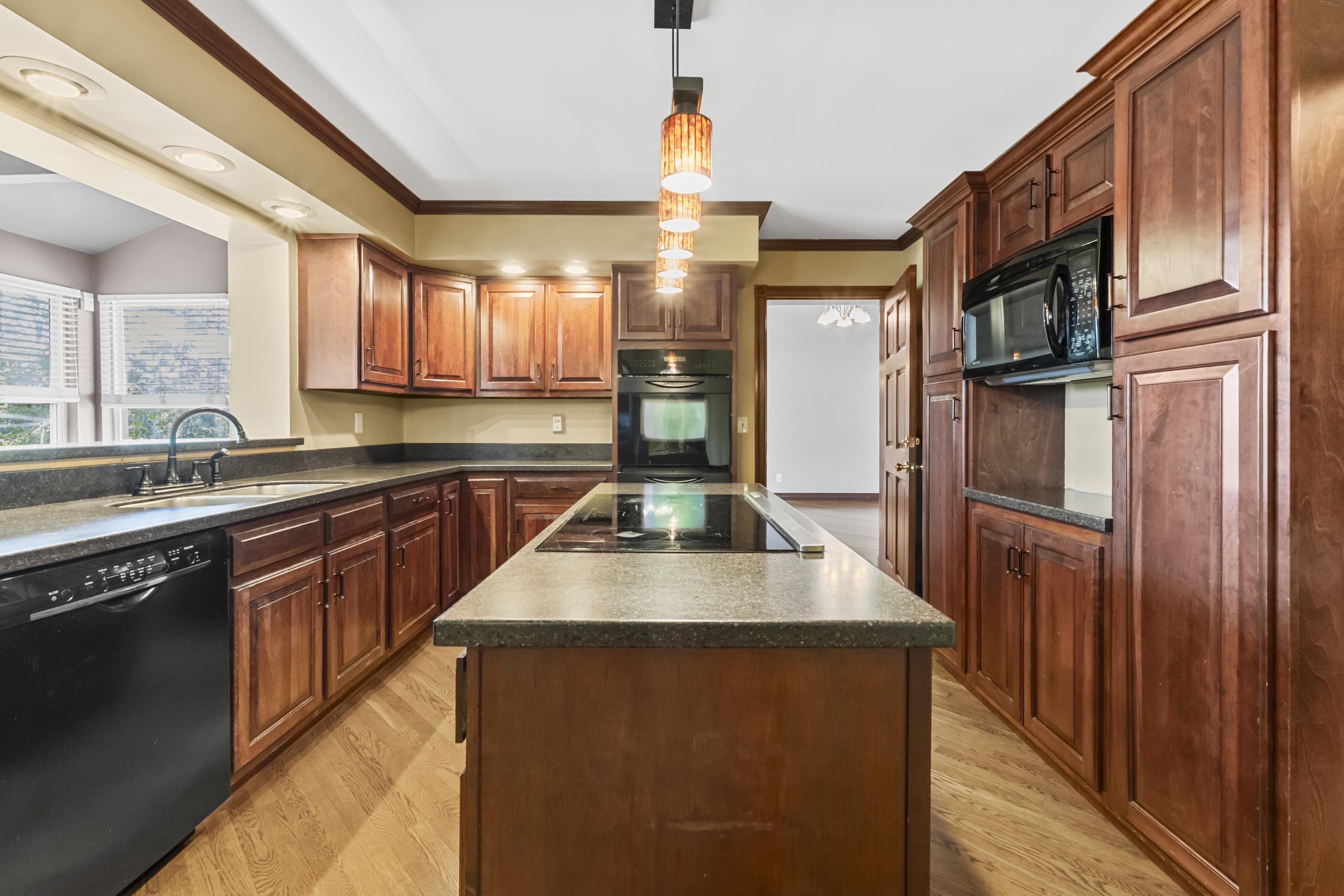 415 Bellefonte Princess Road Ashland, KY 41101 - Photo 8 of 36