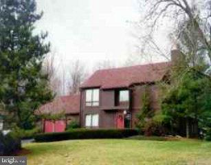 11 Whitcraft Drive Lititz, PA 17543 - Photo 1 of 1