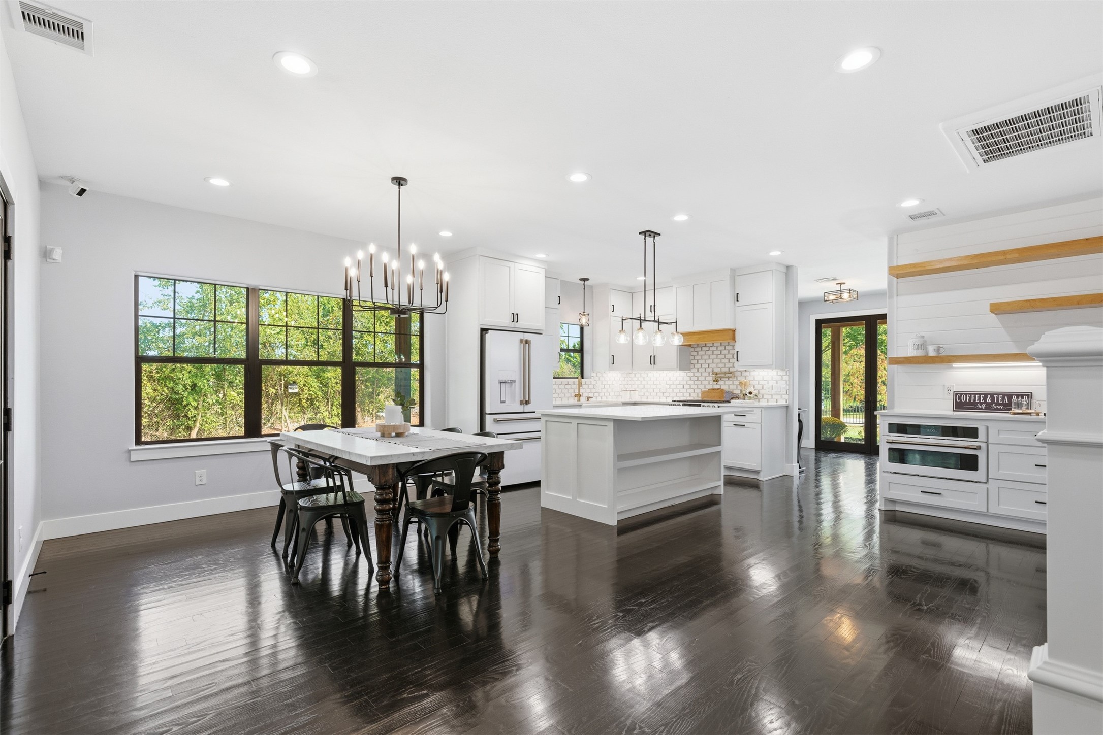 1018 Press Street Houston, TX 77020 - Photo 10 of 31