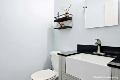 a bathroom with a toilet