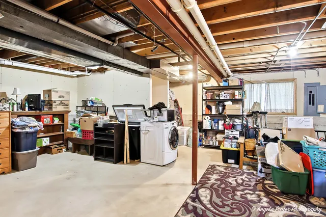 $399,900 | 973 Duvall Drive, Woodstock, IL 60098