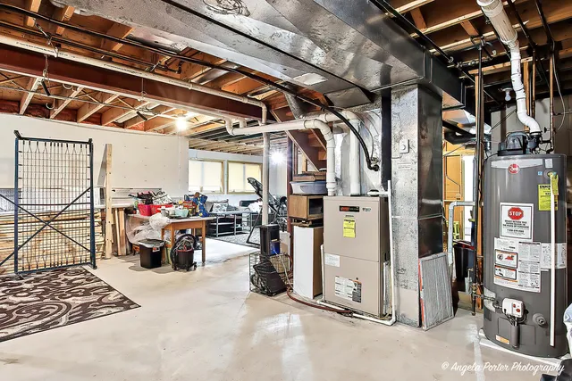 $399,900 | 973 Duvall Drive, Woodstock, IL 60098