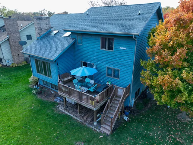 $399,900 | 973 Duvall Drive, Woodstock, IL 60098