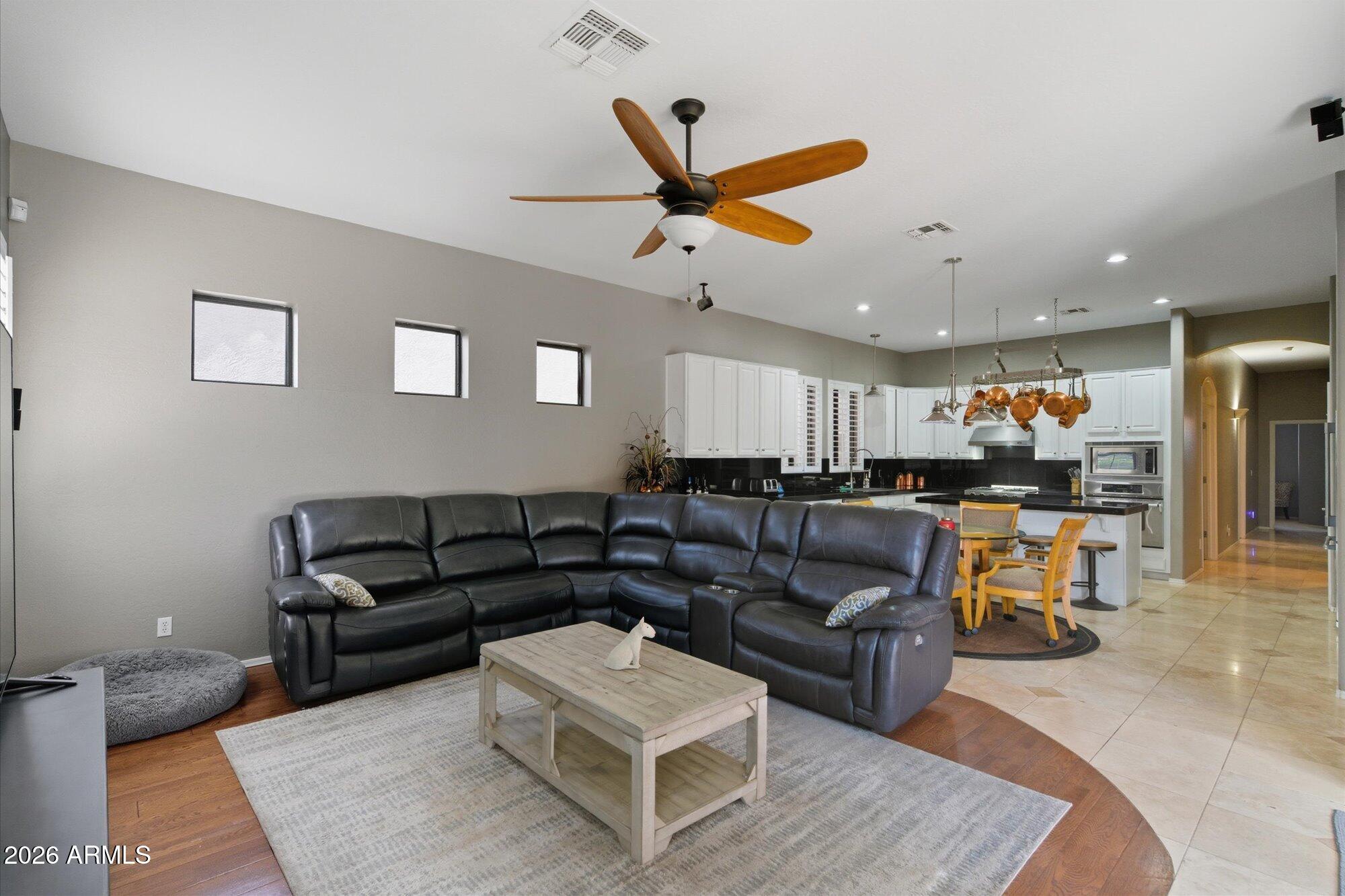 4623 East Red Bird Road Cave Creek, AZ 85331 - Photo 16 of 55 Flexible space