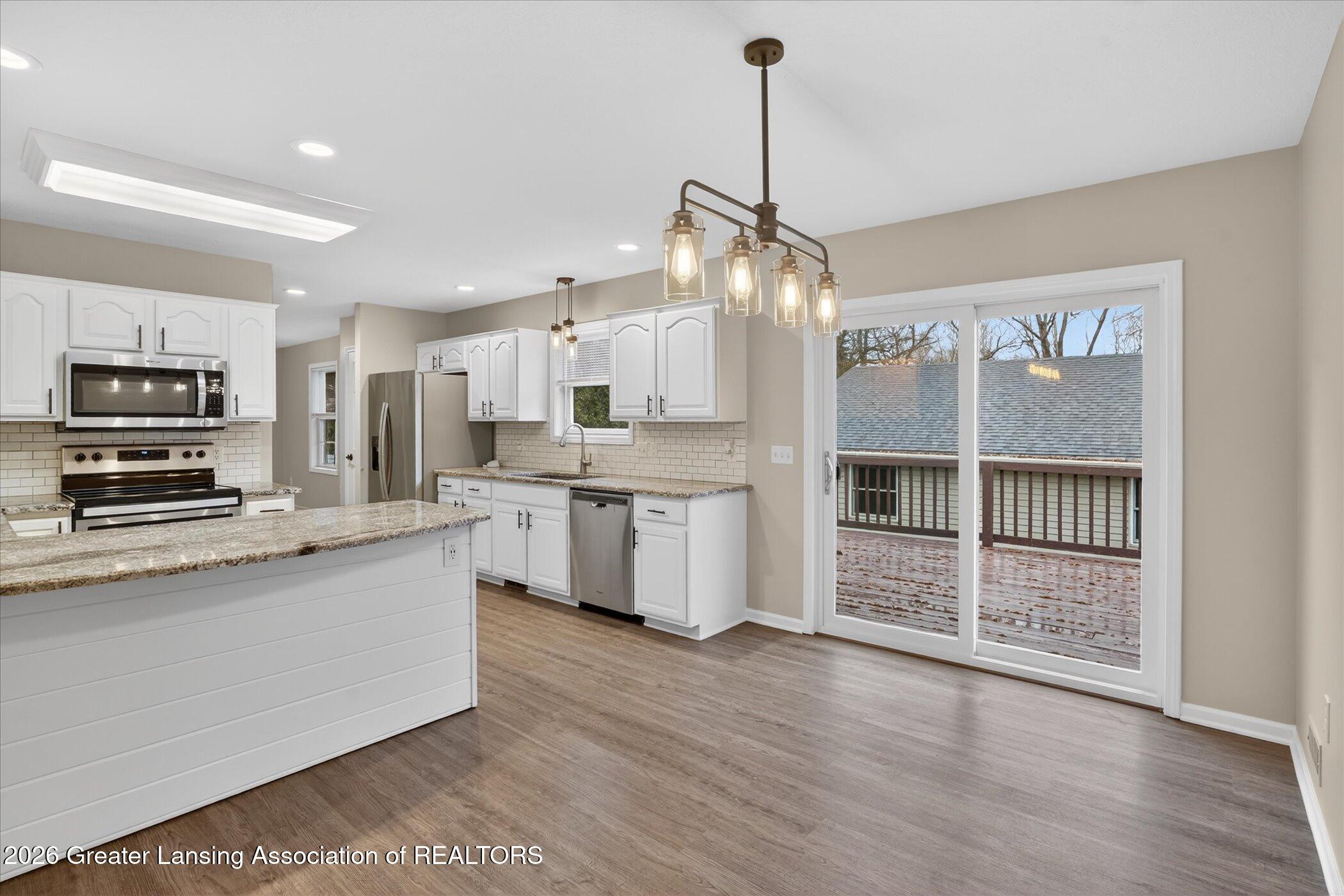 6902 East Clark Road Bath, MI 48808 - Photo 18 of 50 18-6902-Clark-Rd-Windowstill