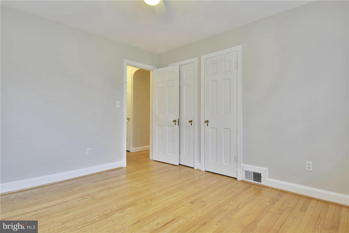 306 Wayne Place Silver Spring, MD 20910 - Photo 18 of 27 Bedroom