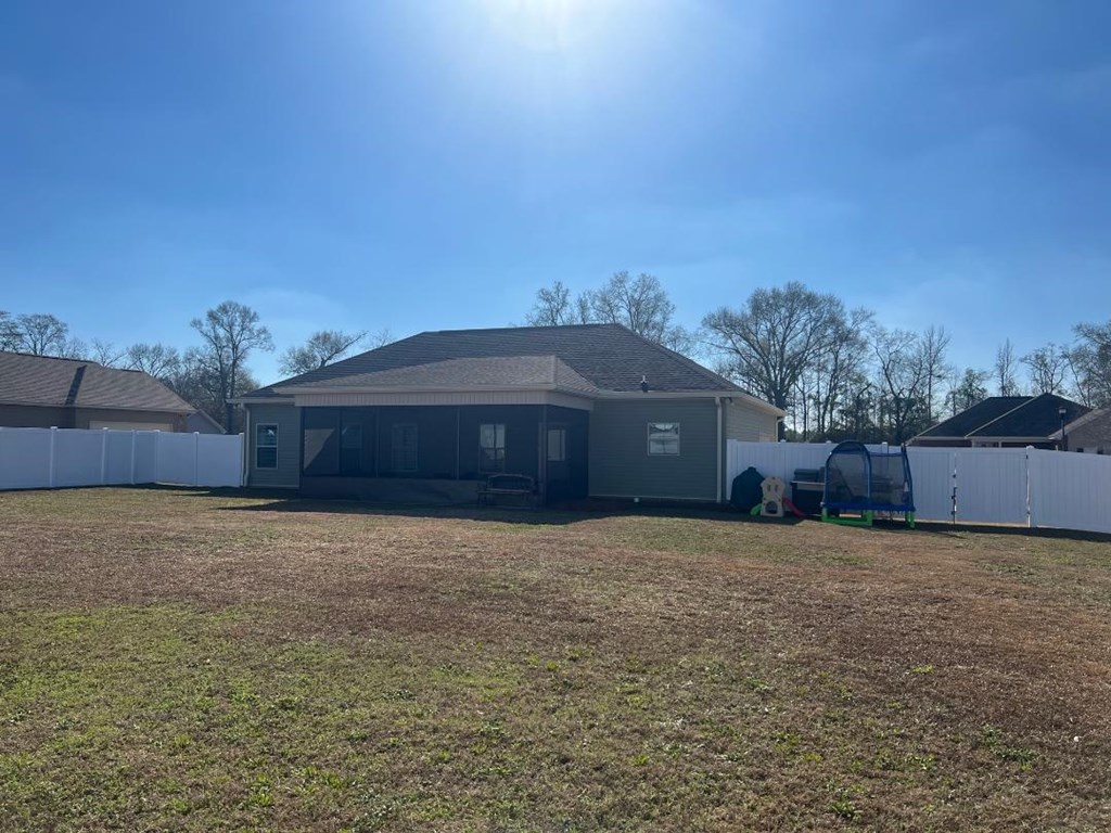 206 Chase Ridge Drive Dothan, AL 36301 - Photo 5 of 21 Rear View