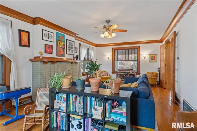 $364,900 | 817 South Park Avenue, Springfield, IL 62704