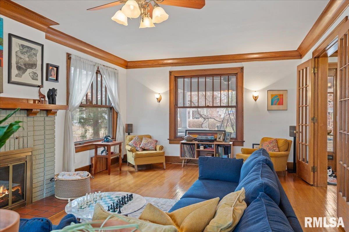 817 South Park Avenue Springfield, IL 62704 - Photo 12 of 51