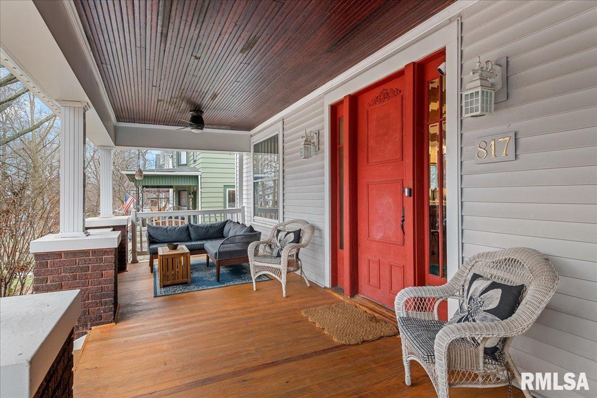 817 South Park Avenue Springfield, IL 62704 - Photo 3 of 51