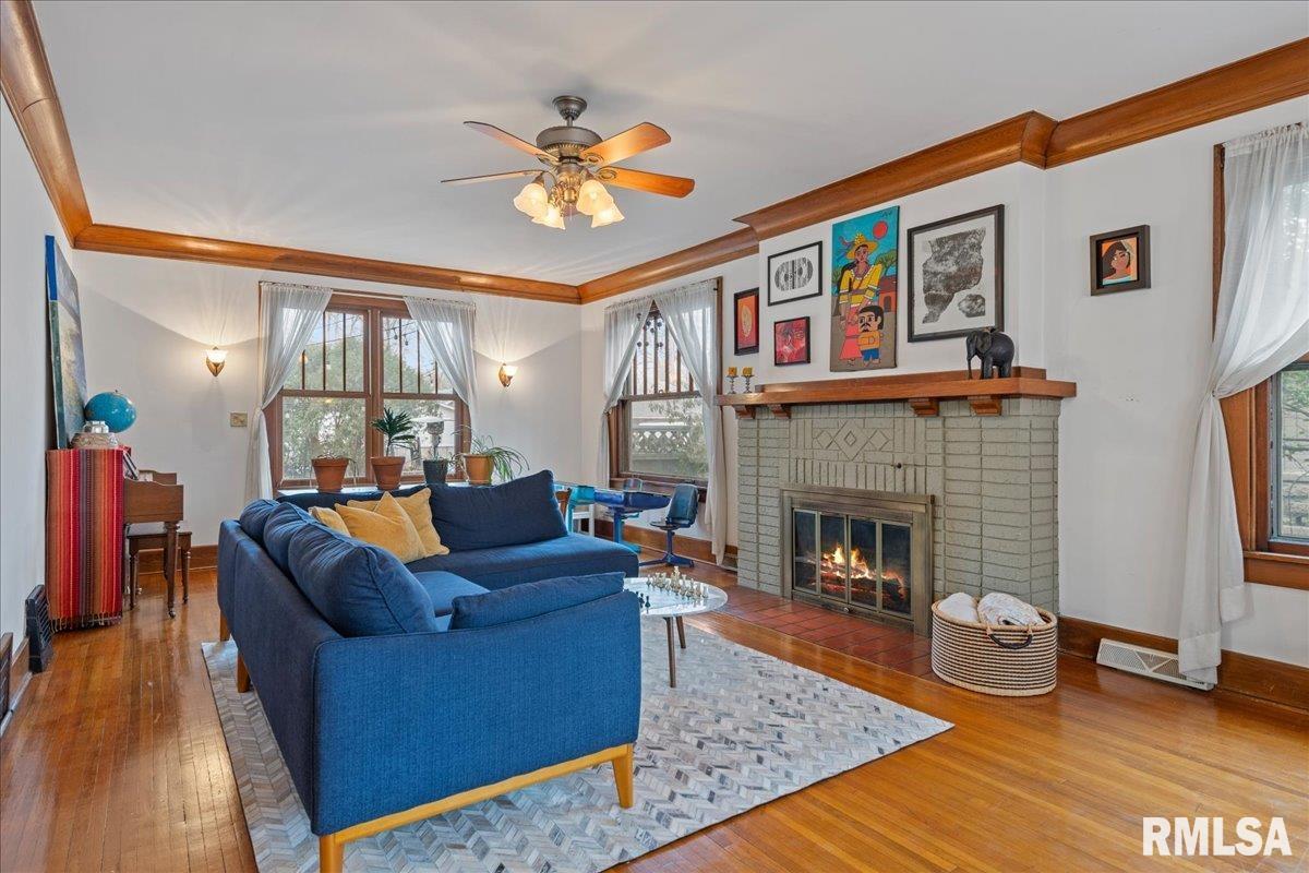 817 South Park Avenue Springfield, IL 62704 - Photo 7 of 51