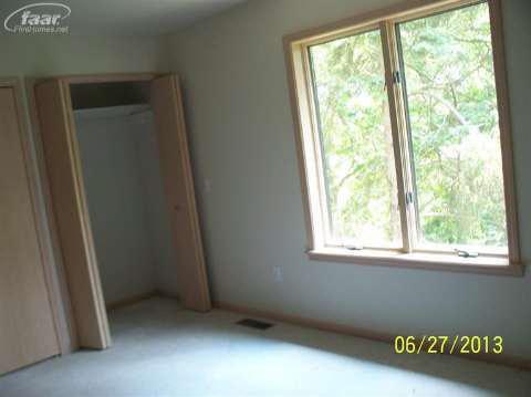 1166 Kurtz Road Holly, MI 48442 - Photo 18 of 20 20368952-17.JPG