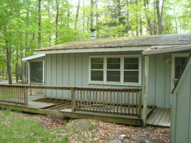 153 Lake In The Clouds Road Canadensis, PA 18325 - Photo 2 of 14