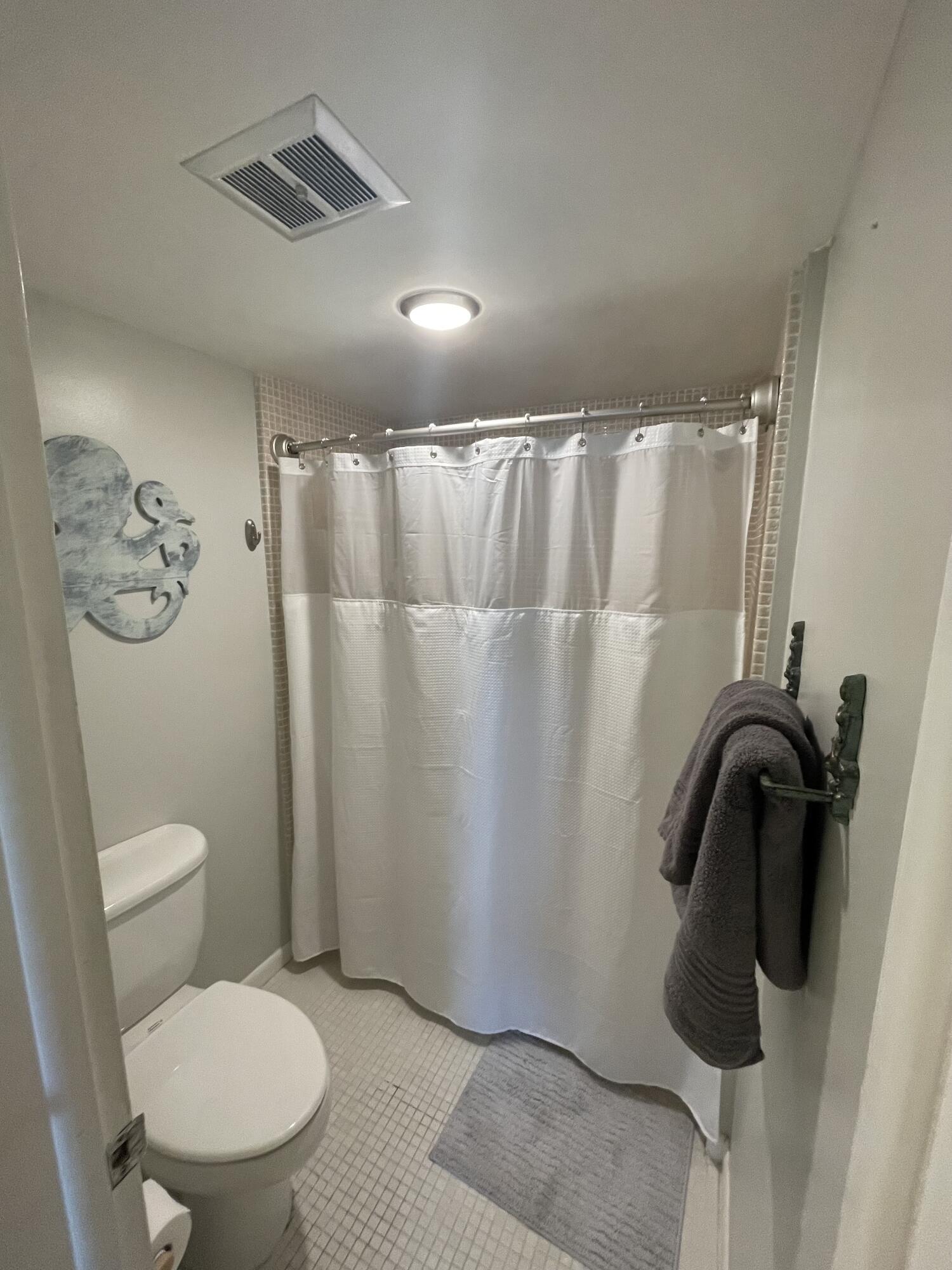 410 Wilma Circle, Unit 103 Riviera Beach, FL 33404 - Photo 26 of 41 WIL19