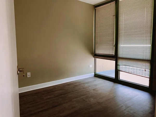 $2,200 | 111 West Maple Street, Unit 2511, Chicago, IL 60610