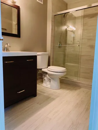 $2,200 | 111 West Maple Street, Unit 2511, Chicago, IL 60610