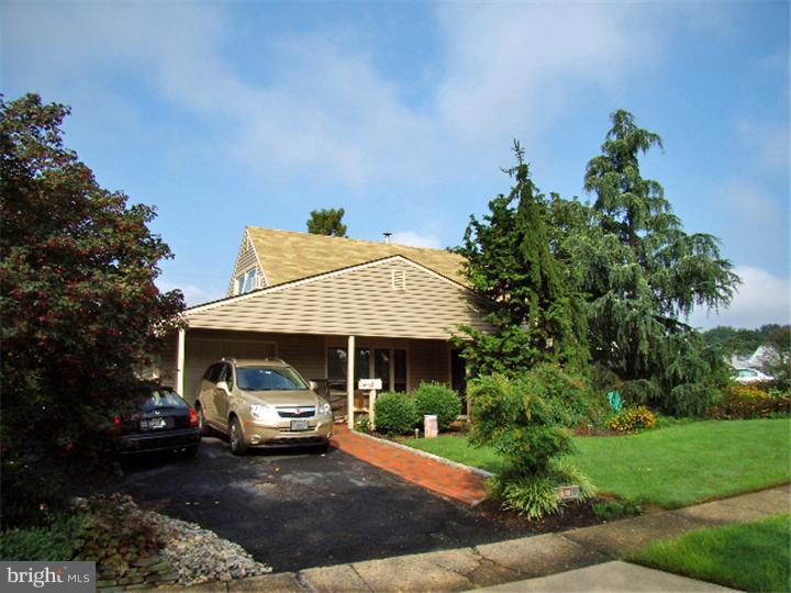 21 Candle Road Levittown, PA 19057 - Photo 1 of 9 Exterior Front