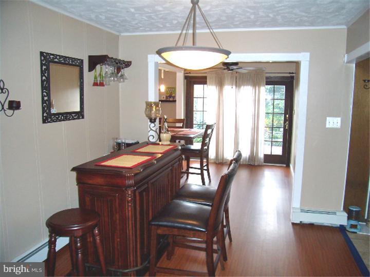 21 Candle Road Levittown, PA 19057 - Photo 4 of 9