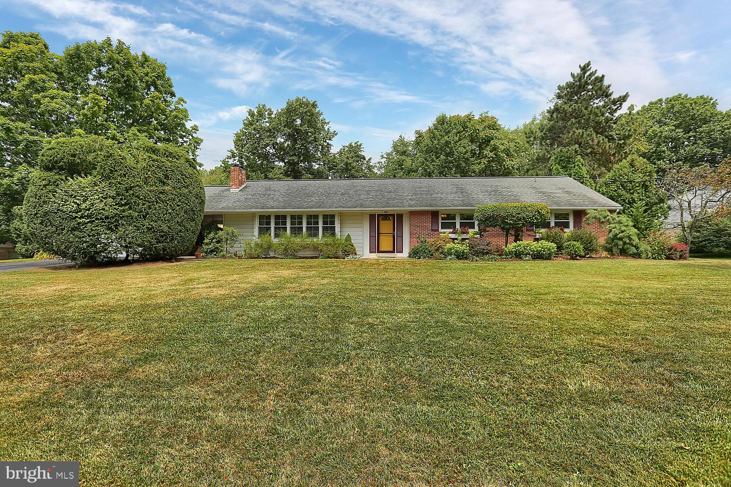 1612 Mitchell Road Harrisburg, PA 17110 - Photo 1 of 44 Gallery Image 1