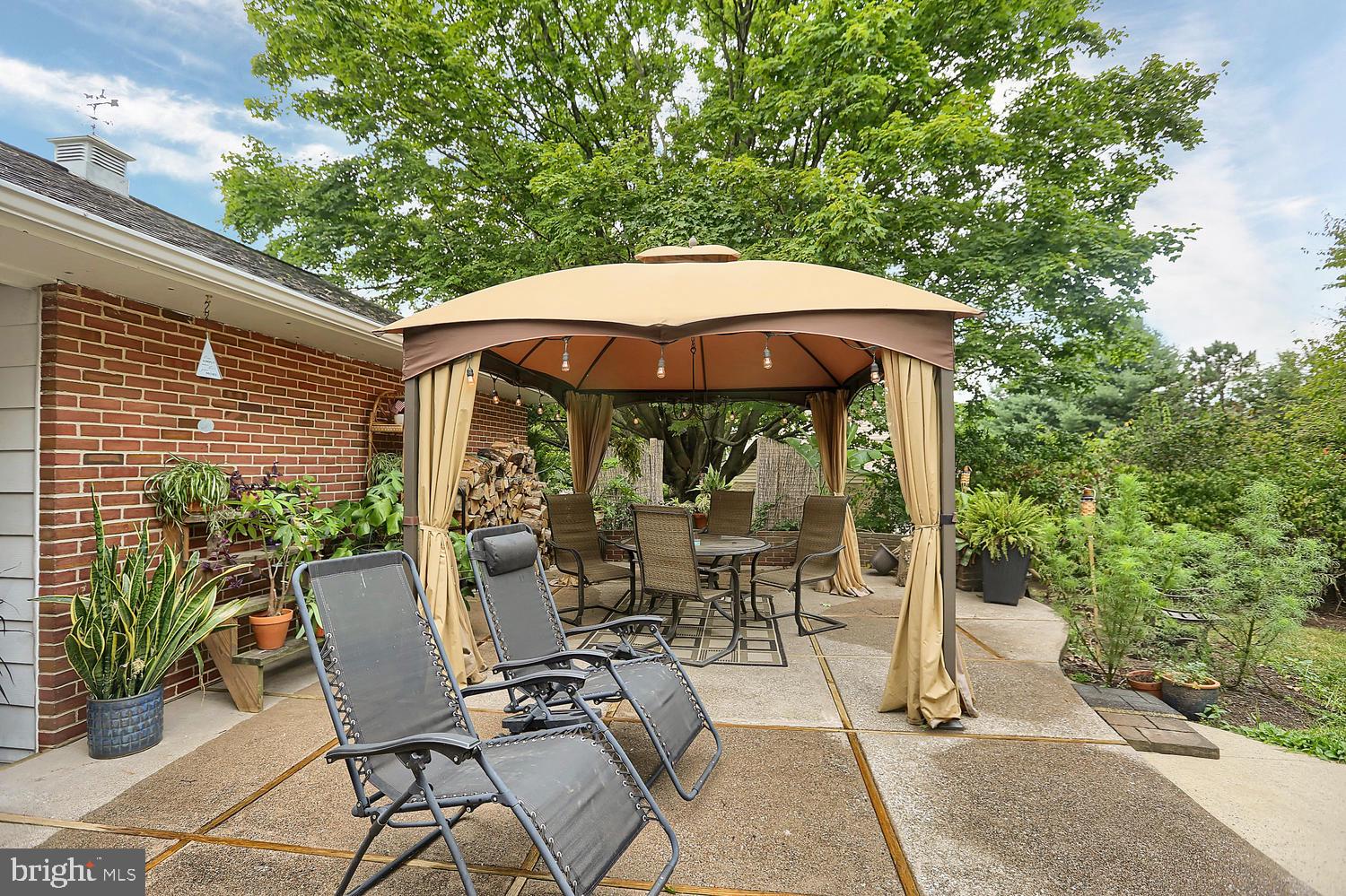 1612 Mitchell Road Harrisburg, PA 17110 - Photo 34 of 44 Gallery Image 34