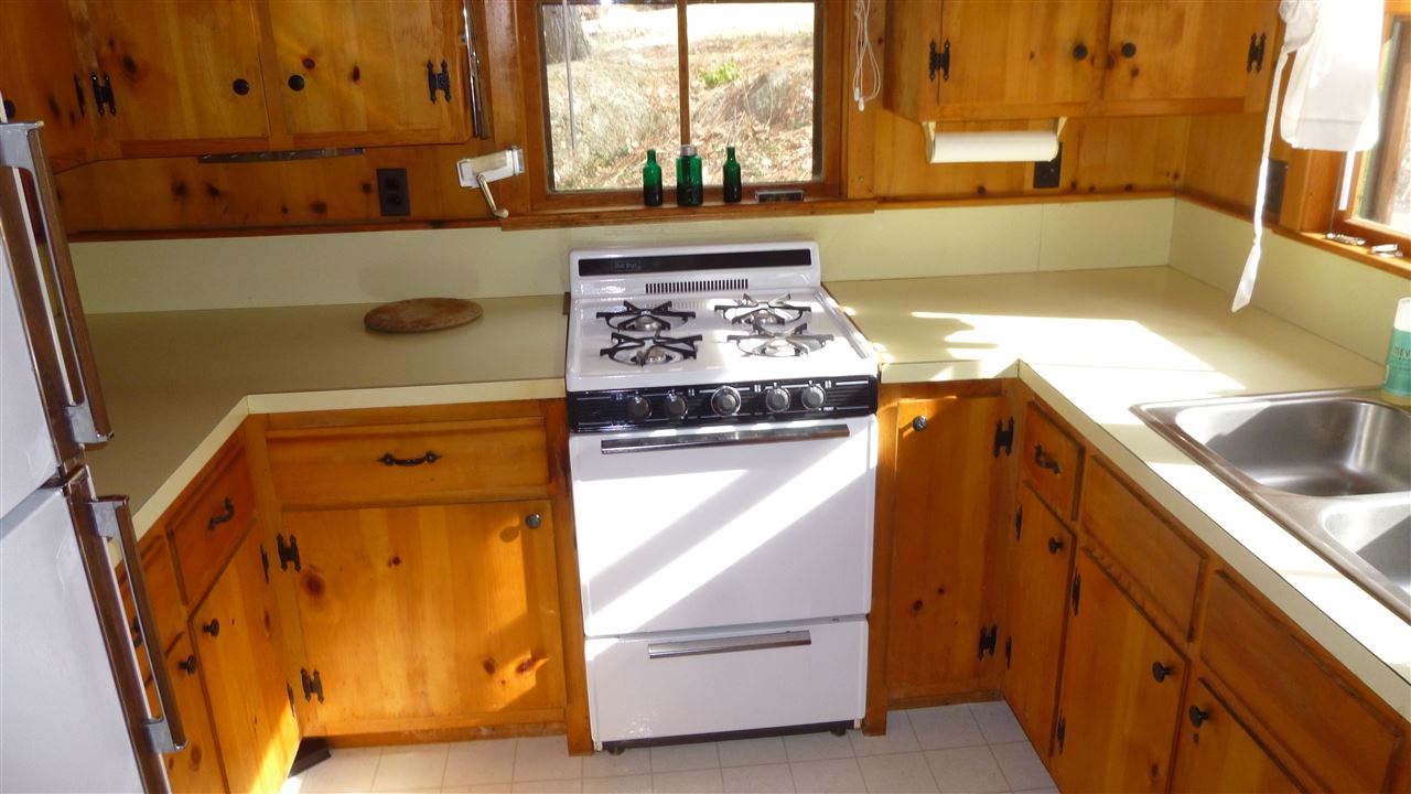 7 White Birch Point Road Antrim, NH 03440 - Photo 8 of 11