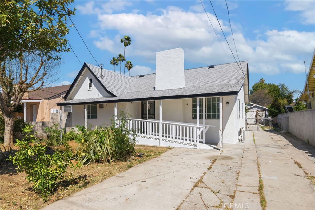 4874 Park Riverside Ca Riverside, CA 92507 - Photo 2 of 36