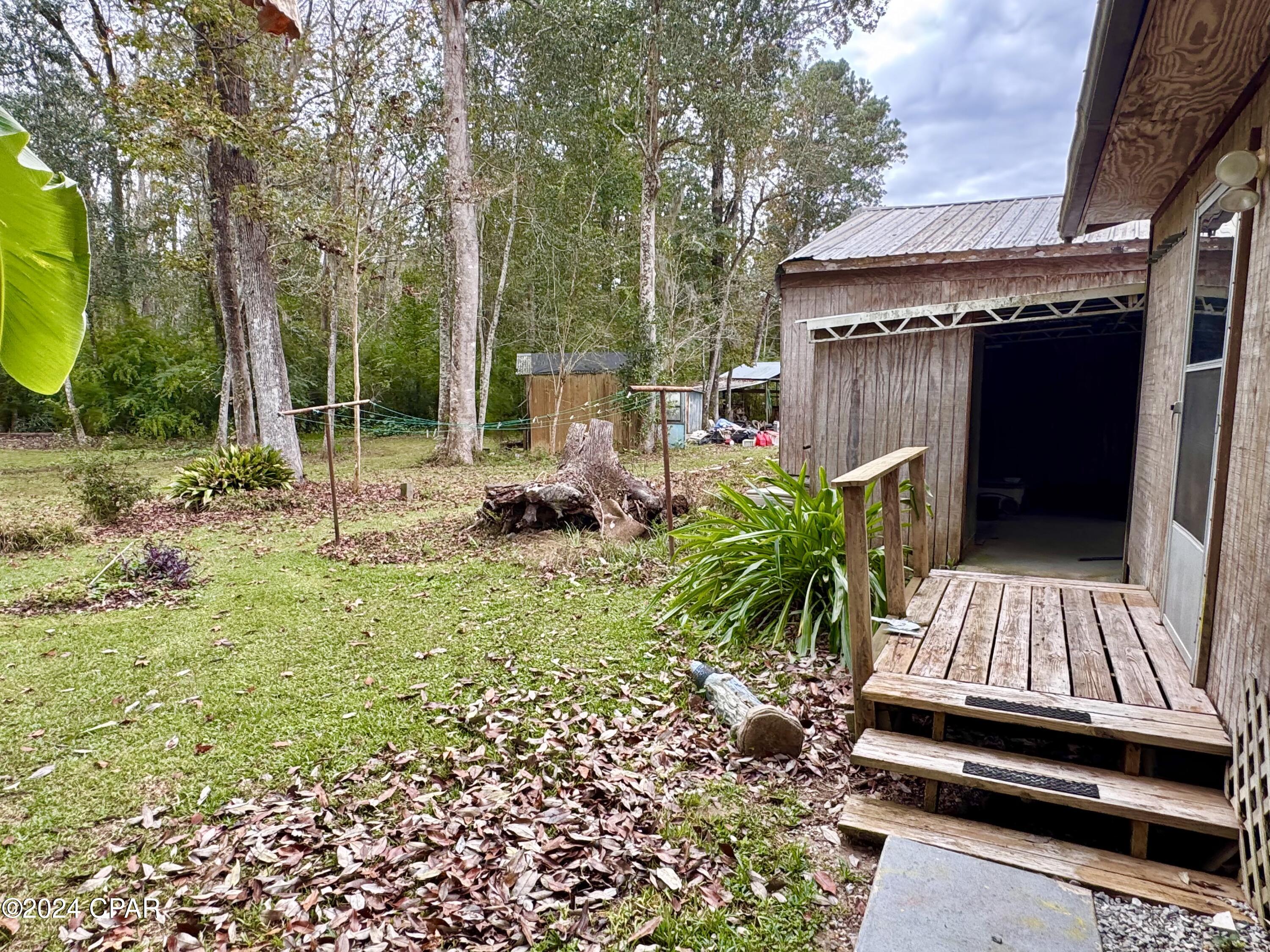1751 Old Mill Road Chipley, FL 32428 - Photo 13 of 32