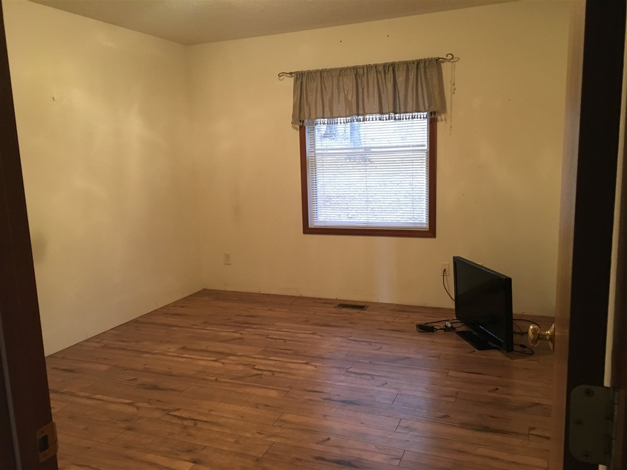 5857 North Britton Road Solsberry, IN 47459 - Photo 11 of 22 Gallery Image 11