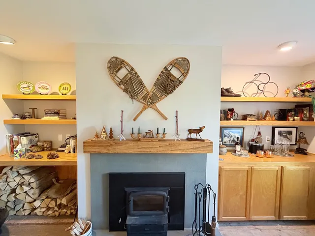 $630,000 | 130 Upper Snow Creek Road, Unit 93, Warren, VT 05674