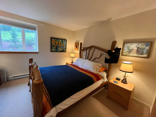 $630,000 | 130 Upper Snow Creek Road, Unit 93, Warren, VT 05674