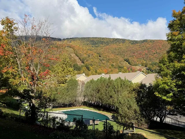 $630,000 | 130 Upper Snow Creek Road, Unit 93, Warren, VT 05674