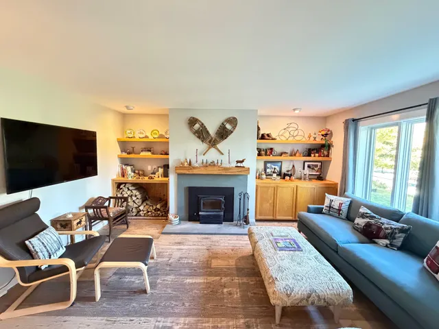 $630,000 | 130 Upper Snow Creek Road, Unit 93, Warren, VT 05674