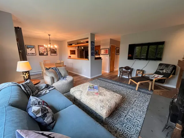 $630,000 | 130 Upper Snow Creek Road, Unit 93, Warren, VT 05674