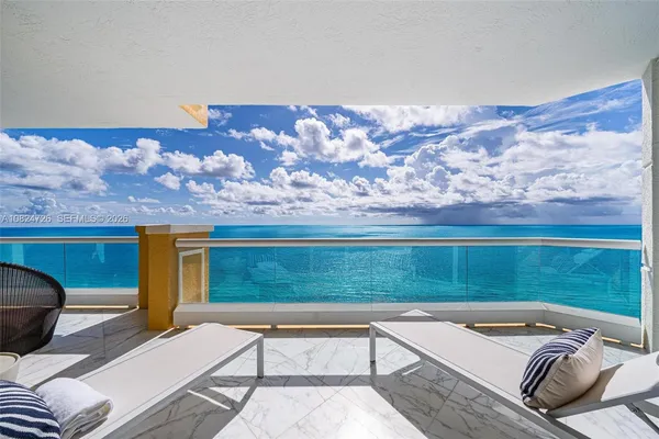 $23,700 | 17875 Collins Avenue, Unit 2602, Sunny Isles Beach, FL 33160