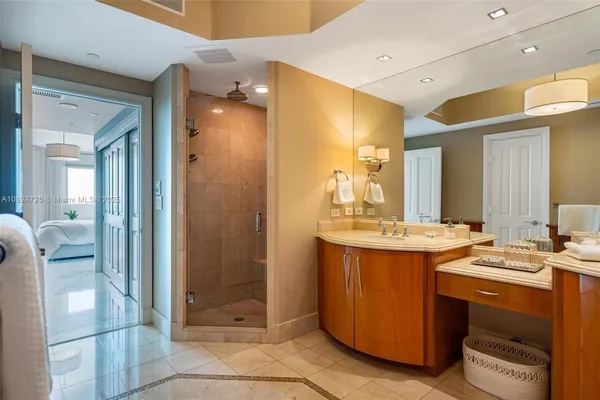 $23,000 | 17875 Collins Avenue, Unit 2602, Sunny Isles Beach, FL 33160