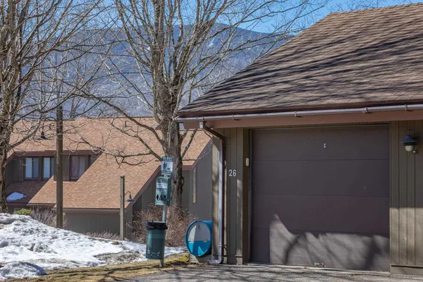 $625,000 | 94 Murray Hill Woods Road, Unit 64, Manchester, VT 05255