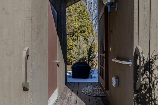 $625,000 | 94 Murray Hill Woods Road, Unit 64, Manchester, VT 05255