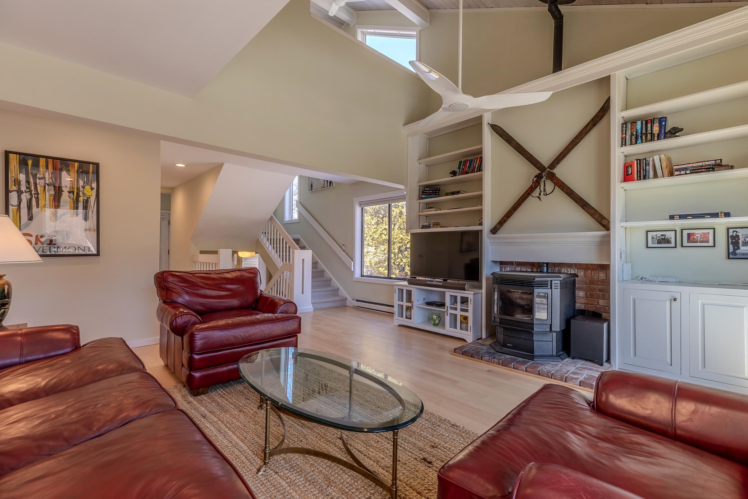 94 Murray Hill Woods Road, Unit 64 Manchester, VT 05255 - Photo 10 of 49