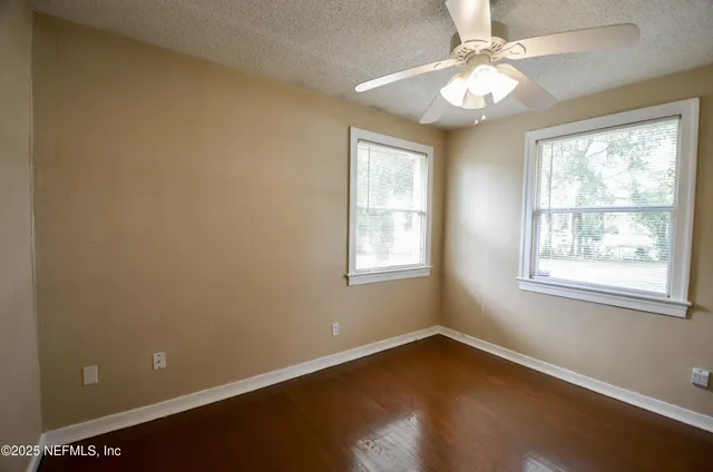 $1,700 | 2705 Southside Boulevard, Jacksonville, FL 32216