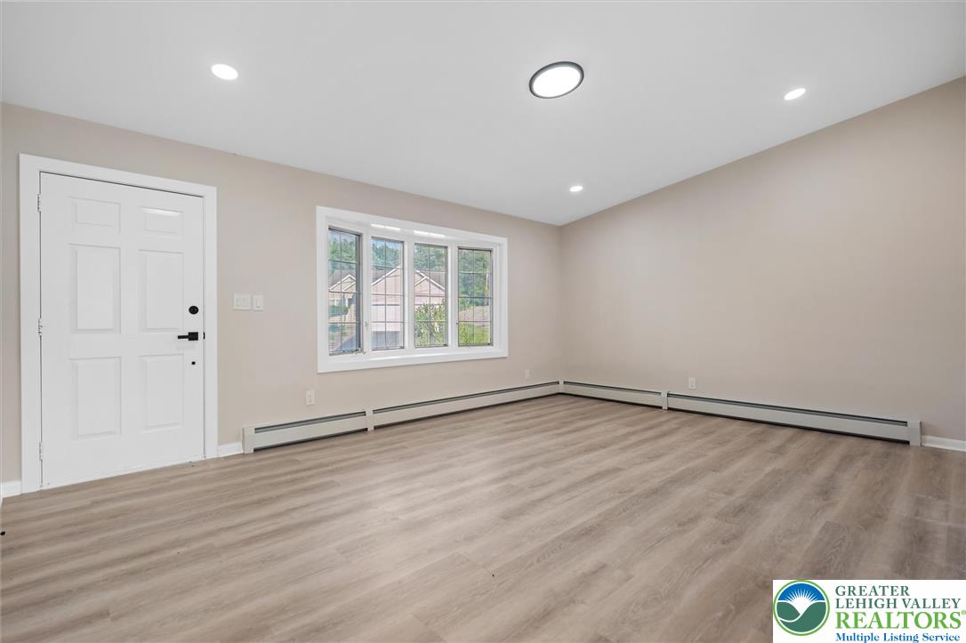 3606 Springer Street Moosic, PA 18507 - Photo 13 of 32